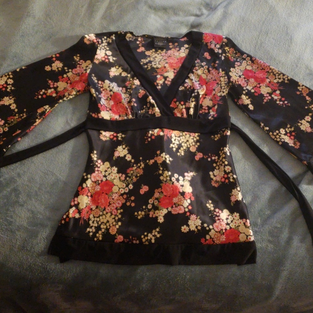 B Moss Floral Kimono Top